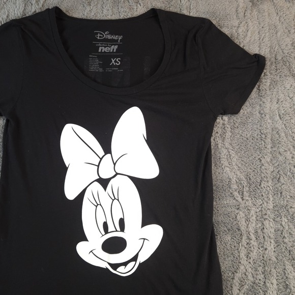 Einnim 28 Disney Collection By Neff Womens XS Black Minnie Mouse Graphic T Shirt - Picture 2 of 8